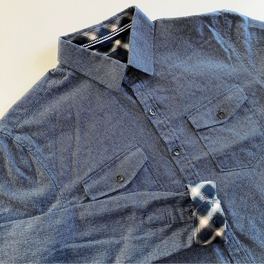 Textured Button-Down LS Shirt